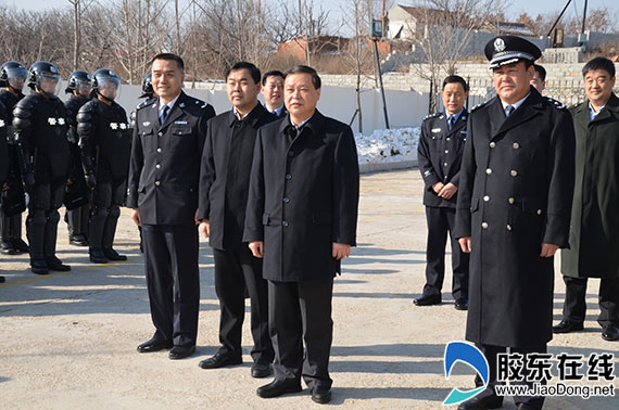 市委常委政法委书记杨洪旭走访慰问基层公安民警 | 平安烟台网