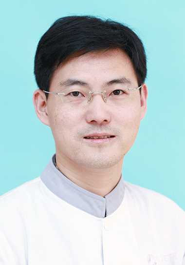 烟台市口腔医院正畸科主任王铁军