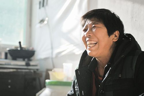 全国最美村官段爱平散尽百万家财建家乡助脱贫