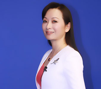 黄玮,亚虎娱乐官网注册:烟台电视台文艺部主任,主持人.
