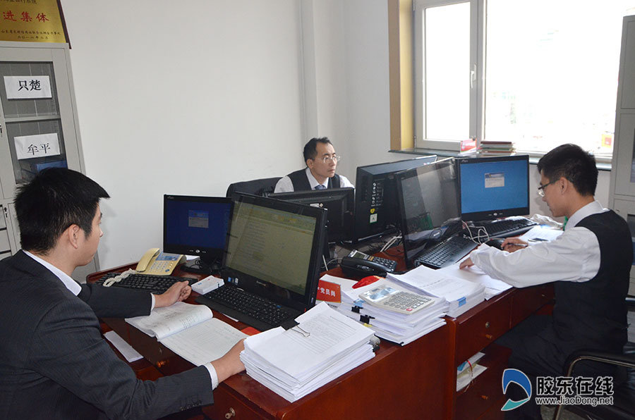 2017银行年终决算日,还原他们最真实的工作状态