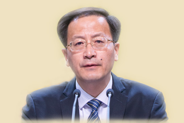 龙口市委书记韩世军胶东在线7月26日讯(记者 张倩)"我们需要提高思想