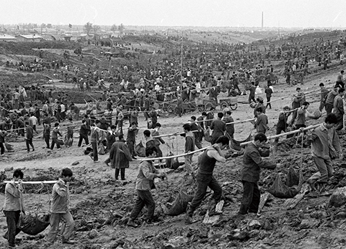 天津美术馆馆藏二十世纪八十年代摄影作品展