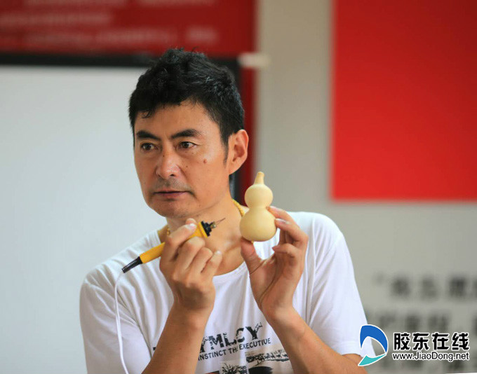 宋玉良在传授技艺这次见面之后的不长时间,我专程去到他位于蓬莱昌升