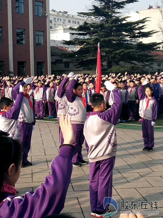 莱阳市实验小学开展学雷锋志愿服务活动