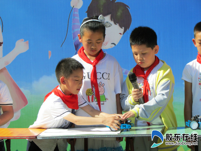 烟台芝罘区新桥小学举办首届创客节