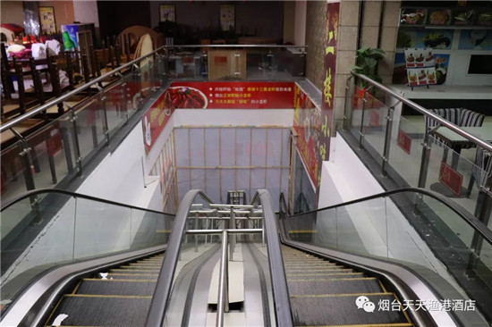 一楼100平米前厅一,位于2楼1300平米物业,有独立扶梯上下,有24小时