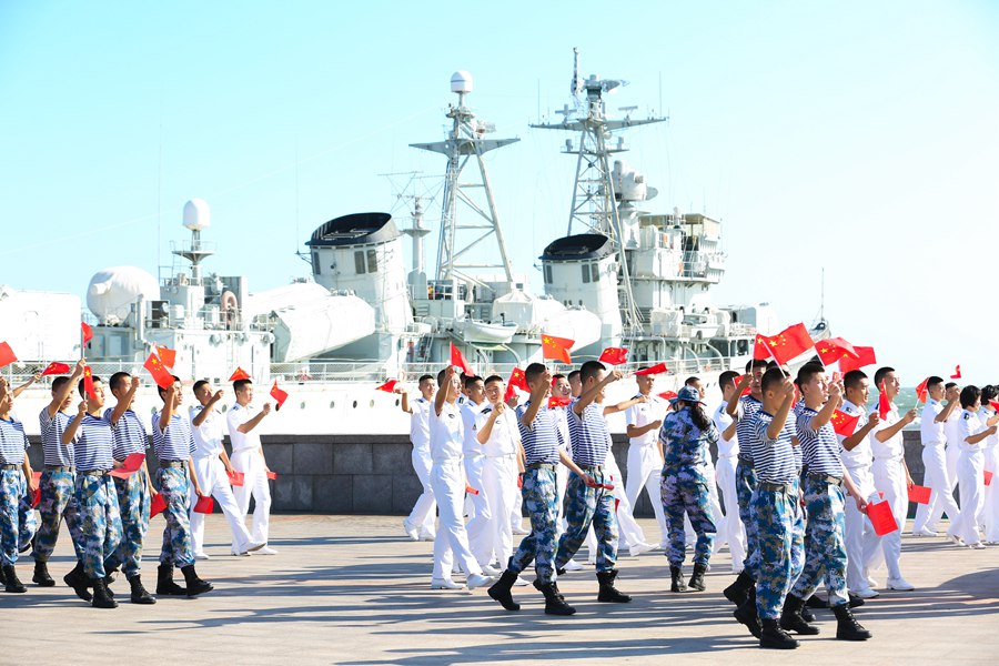 海軍航空大學人民海軍向前進快閃朗讀