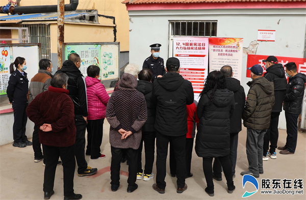 胶东在线3月5日讯(通讯员 于昕柠 王启翰 为积极践行和弘扬雷锋精神