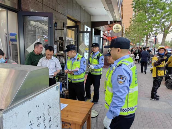 烟台黄渤海新区古现综合执法大队：节前提升促精致 整洁有序迎“五一”