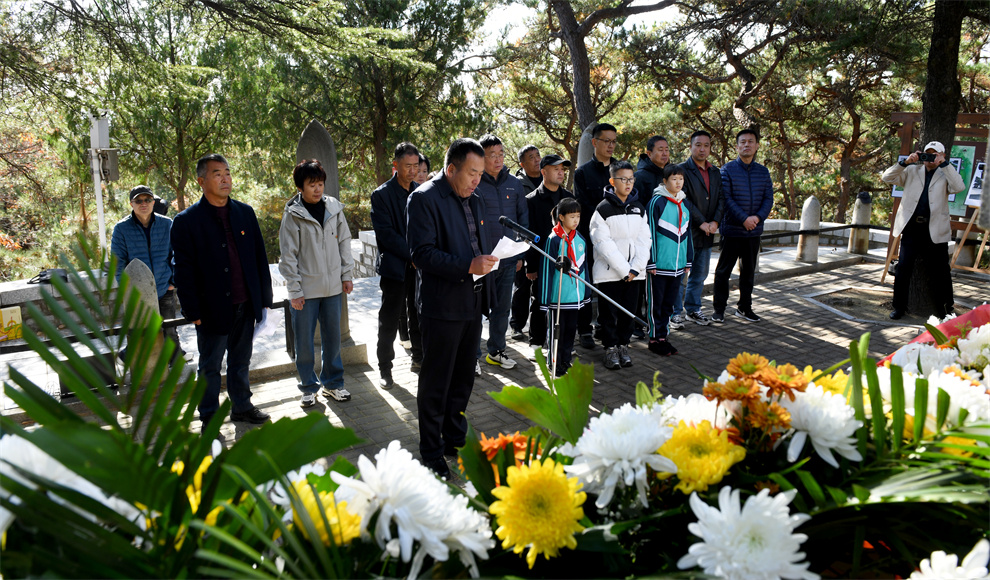 红之魂永不褪色 红色血脉代代传