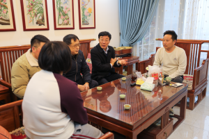 北大附属实验学校烟台学校开展暖冬帮扶走访活动