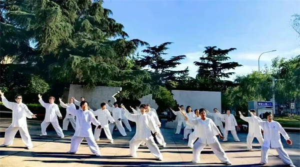 莱州市举行庆祝中国共产党成立105周年文体展演活动