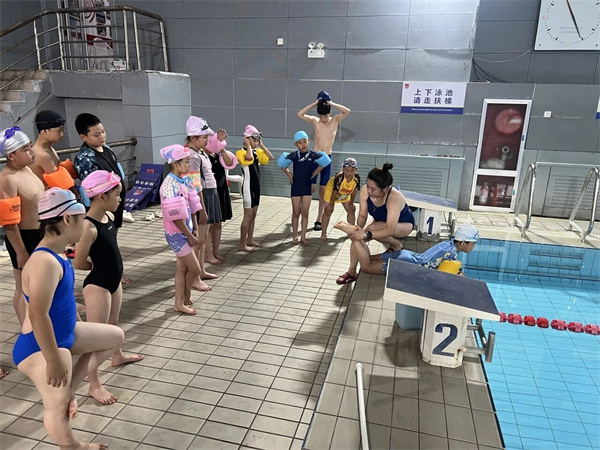 逐浪盛夏，快乐启航|烟台市水上运动学校暑期少儿游泳班第一期正式开课！