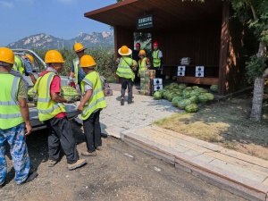 战高温 抢工期 保畅通  烟台公路提质增效筑牢民生通途