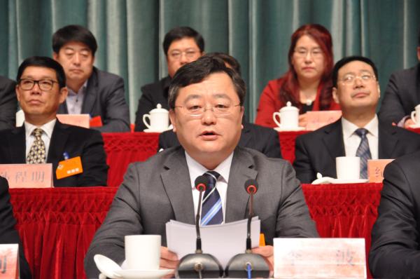 市委书记李波作重要讲话